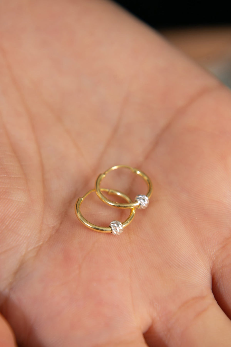 Women's Doric Detail Hoop Earrings in 925 Sterling Silver