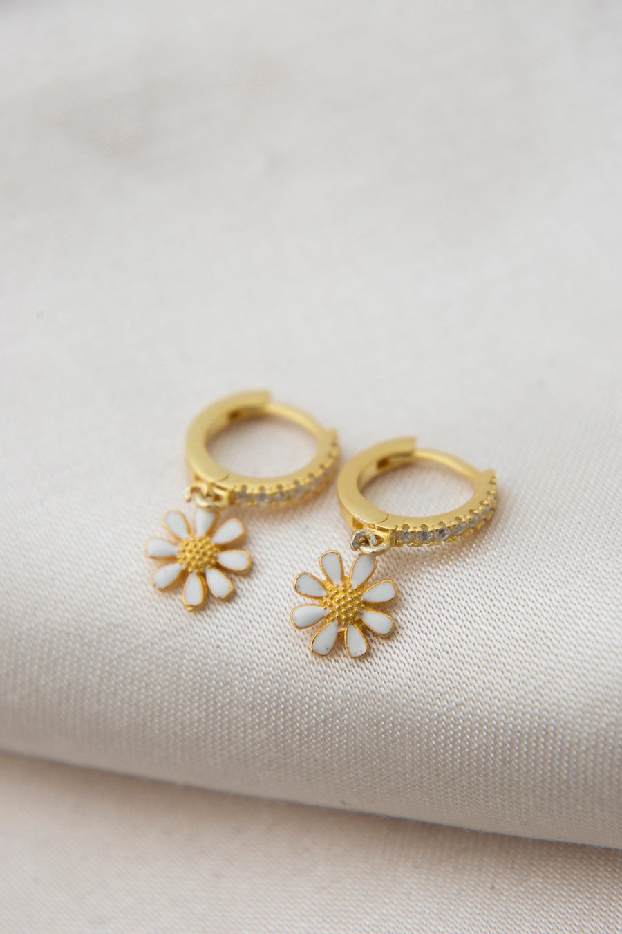 Women's Daisy Design 925 Sterling Silver Earrings
