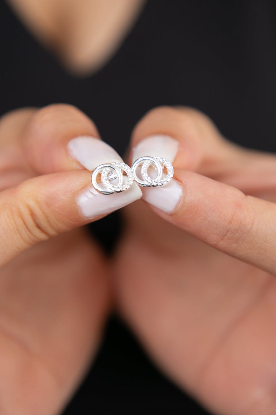 Women's Interlocking Hoop Design 925 Sterling Silver Earrings