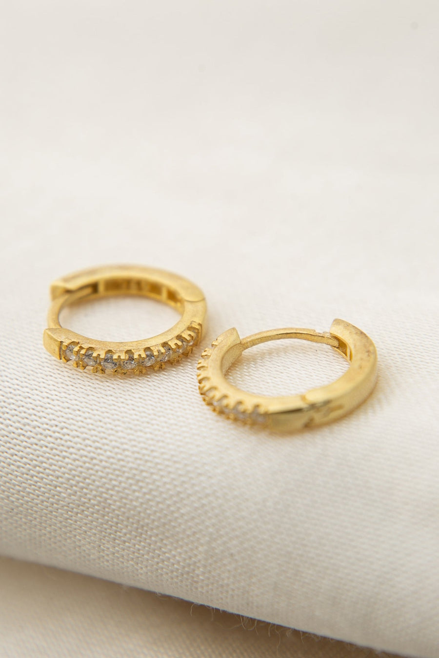 Women's Stone-Detailed Hoop Earrings in 925 Sterling Silver