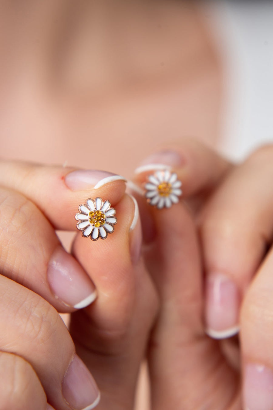 Women's 925 Sterling Silver Daisy Earrings